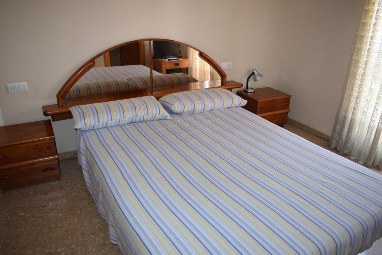 Casa Serra - Paterna - Apartamento Alquila 3 Habitaciones Con Garaje ภายนอก รูปภาพ
