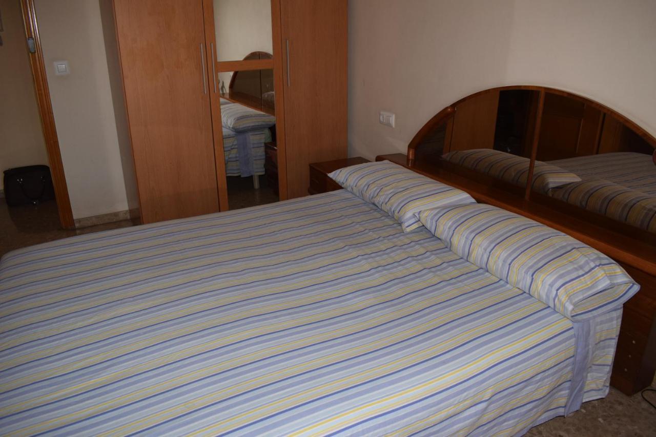 Casa Serra - Paterna - Apartamento Alquila 3 Habitaciones Con Garaje ภายนอก รูปภาพ