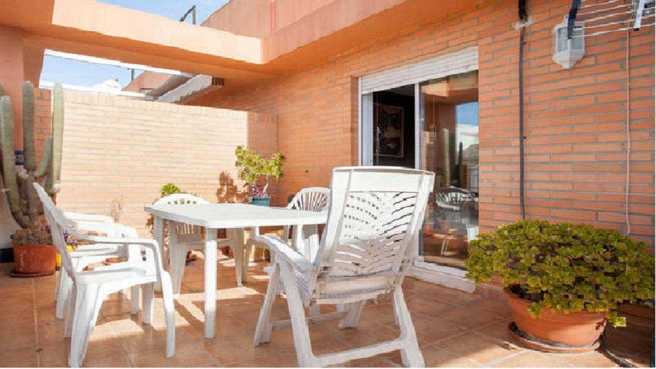 Casa Serra - Paterna - Apartamento Alquila 3 Habitaciones Con Garaje ภายนอก รูปภาพ